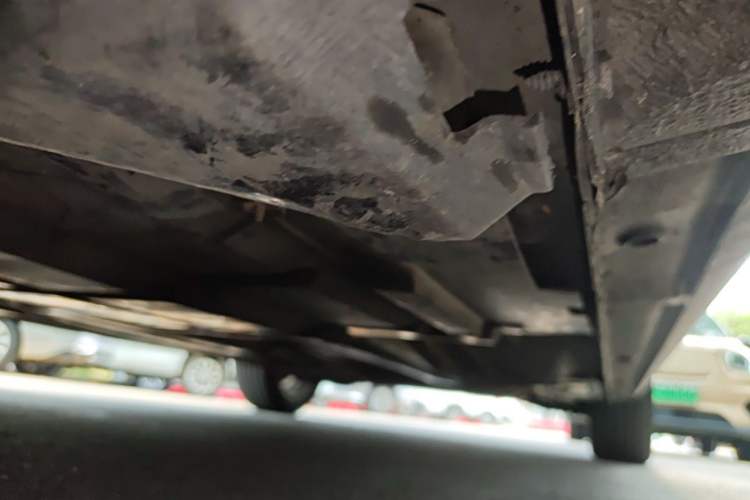 Used Ford Mondeo 2011 2.0L GTDi 200 Fashion Edition Chassis Front Left