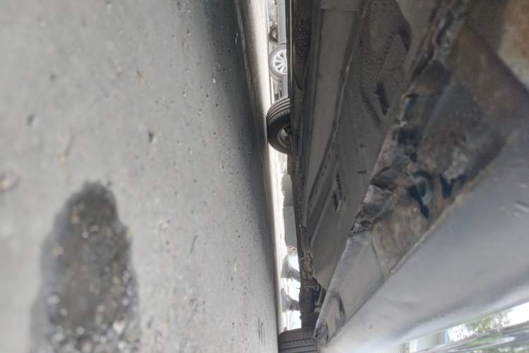 Used Ford Mondeo 2011 2.3L Fashion Edition Chassis Front Left