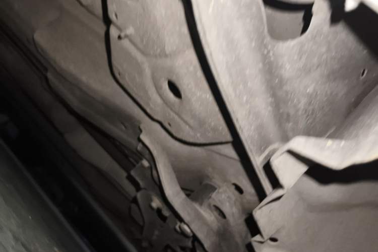 Used Ford Mondeo 2011 2.3L Fashion Edition Chassis Front Right