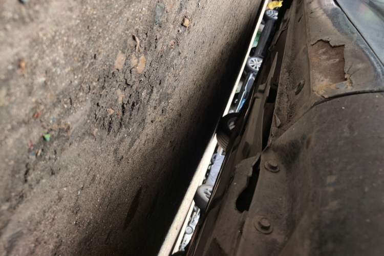 Used Ford Mondeo 2011 2.0L GTDi 200 Luxury Edition Chassis Front Right