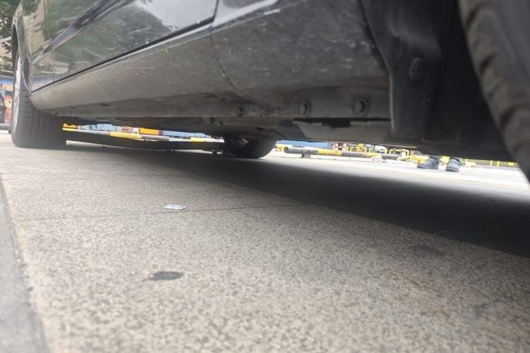 Used Ford Mondeo 2011 2.0L GTDi240 Ultimate Edition Chassis Front Right