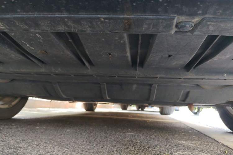 Used Ford Mondeo 2011 2.0L GTDi 200 Fashion Edition Chassis Front