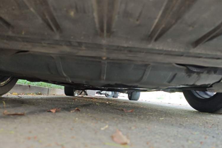 Used Ford Mondeo 2011 2.0L GTDi 200 Luxury Edition Chassis Front