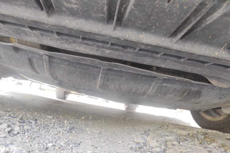 Used Ford Mondeo 2011 2.0L GTDi240 Ultimate Edition Chassis Front