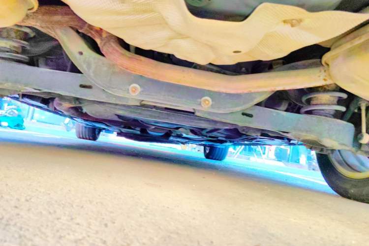 Used Ford Mondeo 2011 2.0L GTDi 200 Fashion Edition Chassis Rear