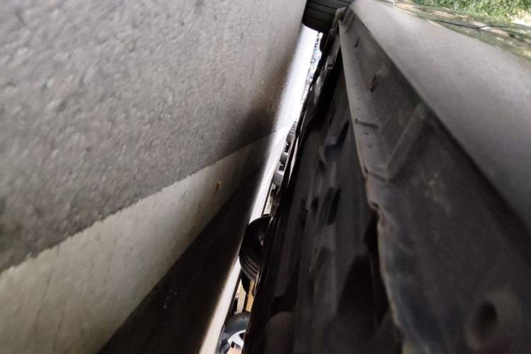 Used Ford Mondeo 2011 2.0L GTDi 200 Fashion Edition Chassis Rear Left