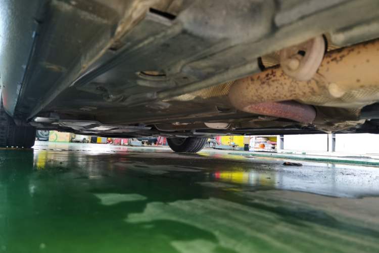 Used Ford Mondeo 2011 2.0L GTDi 200 Fashion Edition Chassis Rear Left