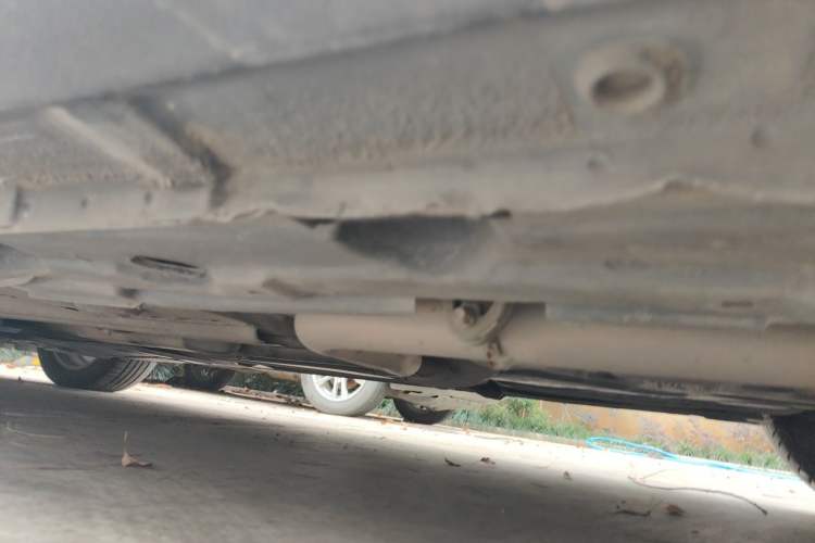 Used Ford Mondeo 2011 2.0L GTDi 200 Luxury Edition Chassis Rear Left