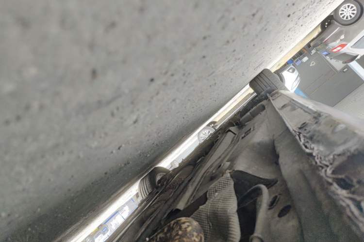 Used Ford Mondeo 2011 2.3L Fashion Edition Chassis Rear Left