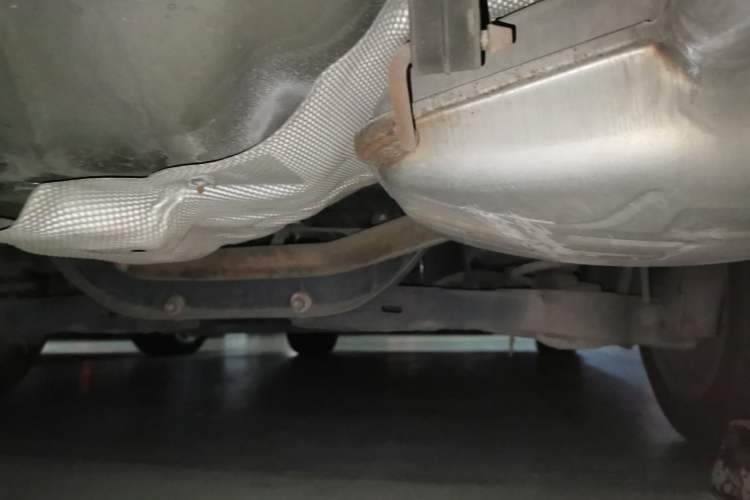 Used Ford Mondeo 2011 2.0L GTDi 200 Fashion Edition Chassis Rear