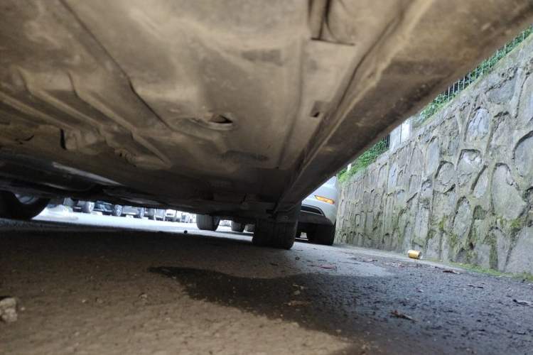 Used Ford Mondeo 2011 2.0L GTDi 200 Fashion Edition Chassis Rear Right