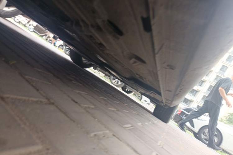Used Ford Mondeo 2011 2.0L GTDi 200 Fashion Edition Chassis Rear Right