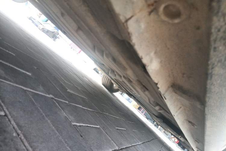 Used Ford Mondeo 2011 2.0L GTDi 200 Luxury Edition Chassis Rear Right
