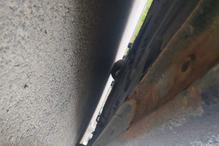 Used Ford Mondeo 2011 2.0L GTDi 200 Fashion Edition Chassis Rear Right