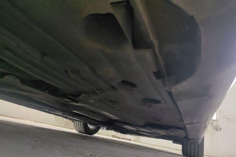 Used Ford Mondeo 2011 2.0L GTDi240 Luxury Sport Edition Chassis Rear Right
