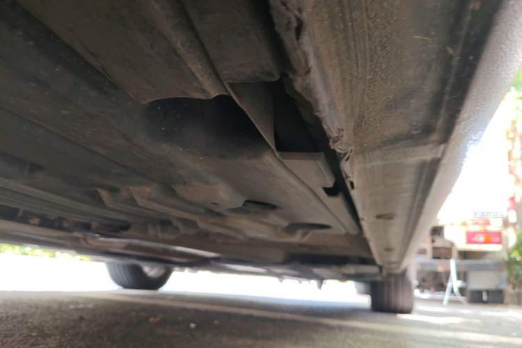 Used Ford Mondeo 2011 2.0L GTDi 200 Fashion Edition Chassis Rear Right