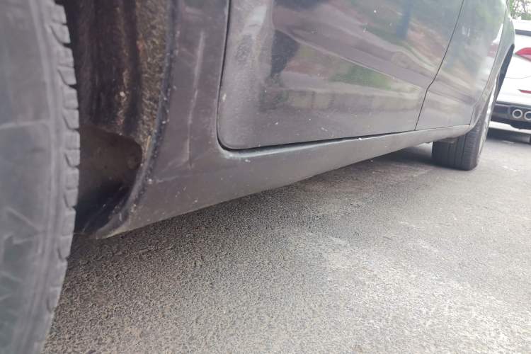 Used Ford Mondeo 2011 2.0L GTDi 200 Fashion Edition Chassis Rear Right
