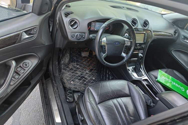 Used Ford Mondeo 2011 2.0L GTDi 200 Luxury Edition Driver Seat