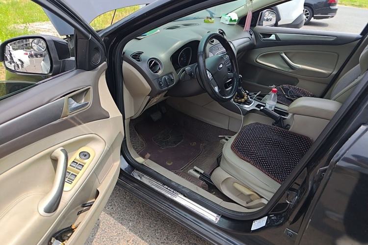 Used Ford Mondeo 2011 2.3L Fashion Edition Driver Seat