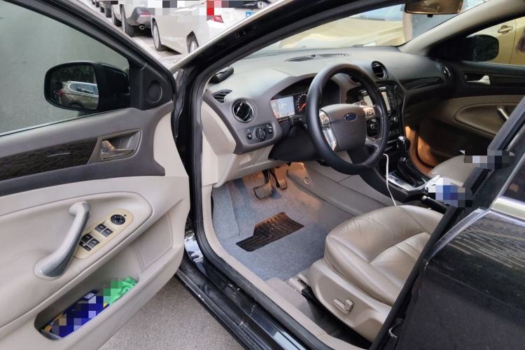 Used Ford Mondeo 2011 2.0L GTDi 200 Fashion Edition Driver Seat