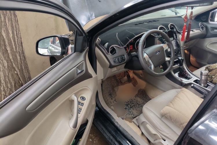 Used Ford Mondeo 2011 2.3L Fashion Edition Driver Seat