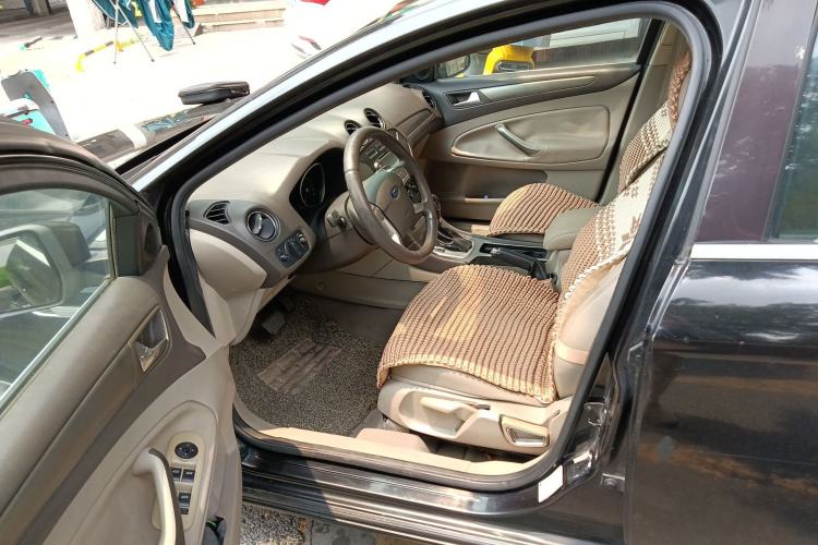 Used Ford Mondeo 2011 2.3L Fashion Edition Driver Seat