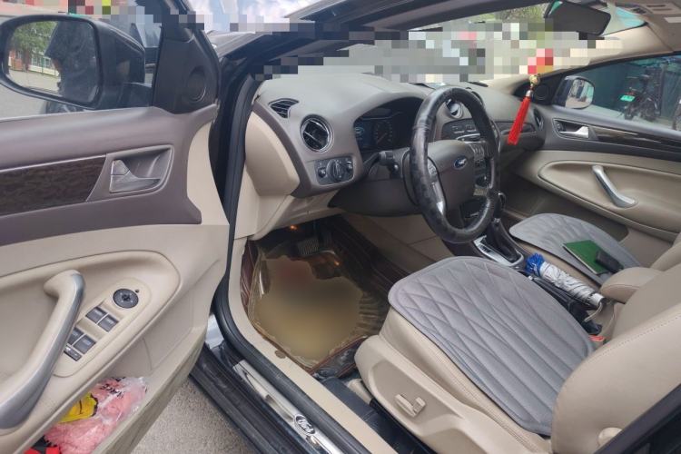 Used Ford Mondeo 2011 2.0L GTDi 200 Fashion Edition Driver Seat