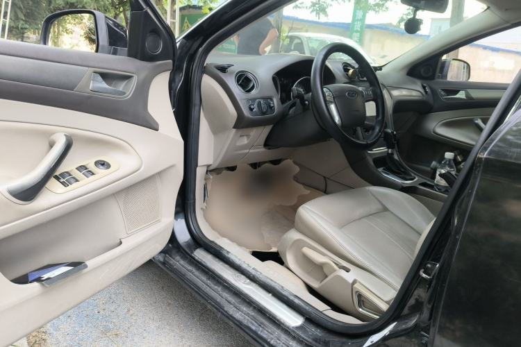 Used Ford Mondeo 2011 2.3L Fashion Edition Driver Seat