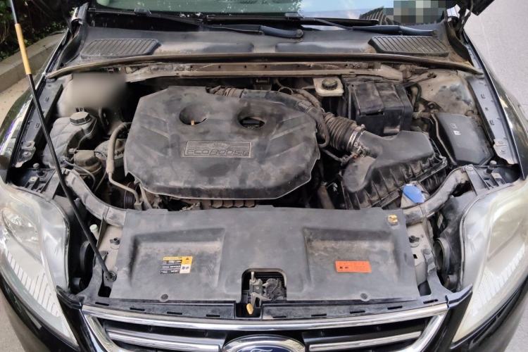Used Ford Mondeo 2011 2.0L GTDi 200 Fashion Edition Engine Bay