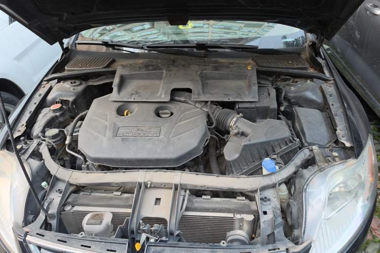 Used Ford Mondeo 2011 2.0L GTDi 200 Fashion Edition Engine Bay