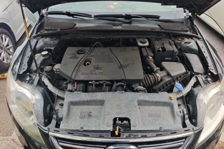 Used Ford Mondeo 2011 2.3L Luxury Model Engine Bay