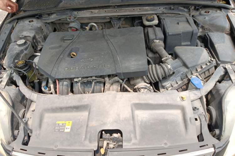 Used Ford Mondeo 2011 2.3L Fashion Edition Engine Bay