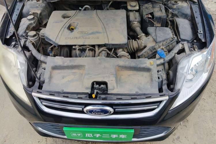 Used Ford Mondeo 2011 2.3L Fashion Edition Engine Bay