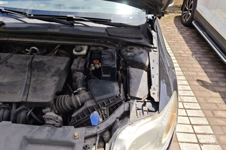 Used Ford Mondeo 2011 2.3L Fashion Edition Engine Bay Left