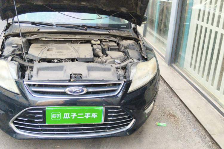 Used Ford Mondeo 2011 2.3L Fashion Edition Engine Bay Left