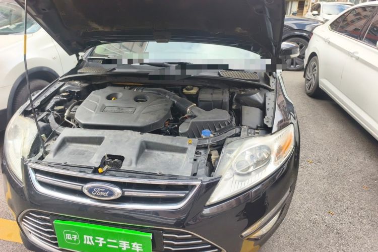 Used Ford Mondeo 2011 2.0L GTDi240 Ultimate Edition Engine Bay Left
