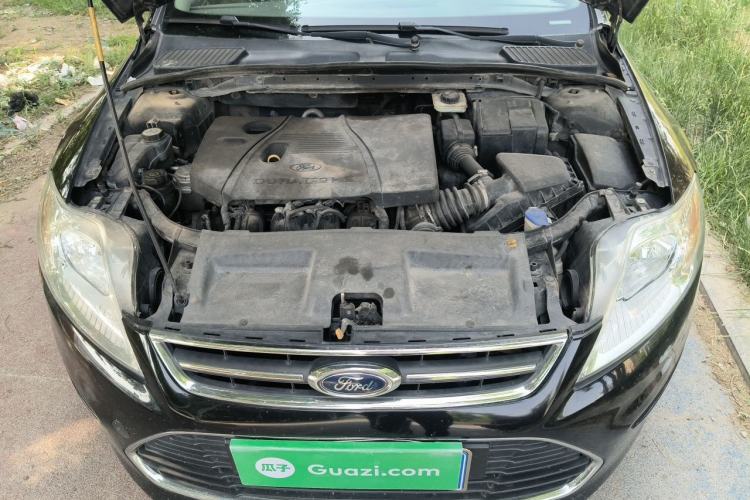 Used Ford Mondeo 2011 2.3L Fashion Edition Engine Bay