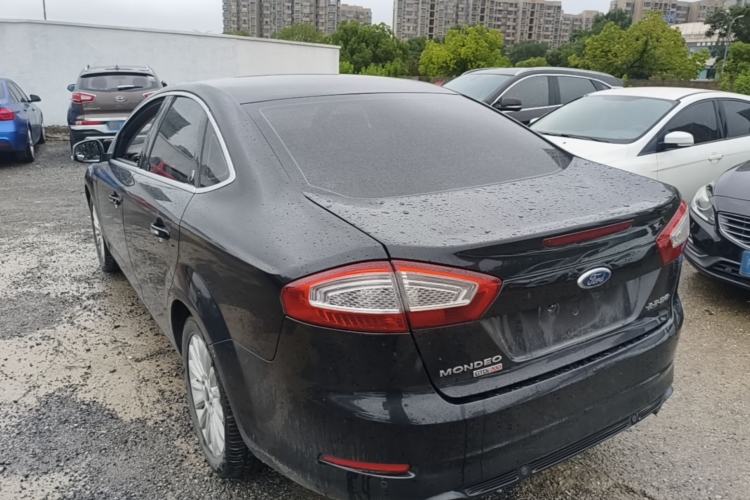 Used Ford Mondeo 2011 2.0L GTDi 200 Fashion Edition Exterior 2