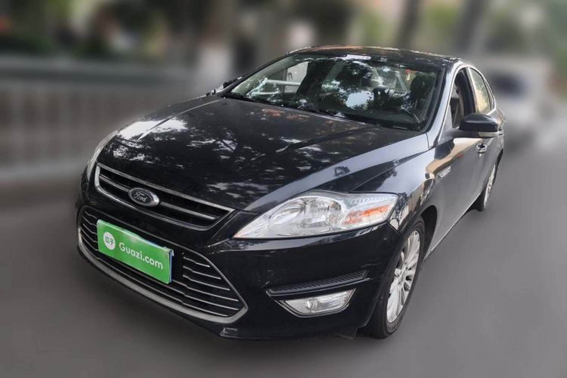 Used Ford Mondeo 2011 2.0L GTDi 200 Fashion Edition Front Left 45 Deg