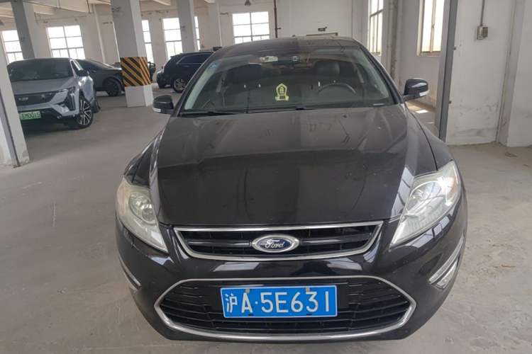 Used Ford Mondeo 2011 2.0L GTDi240 Luxury Sport Edition Front