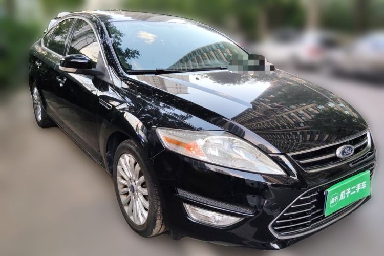 Used Ford Mondeo 2011 2.0L GTDi 200 Fashion Edition Front Right 45 Deg
