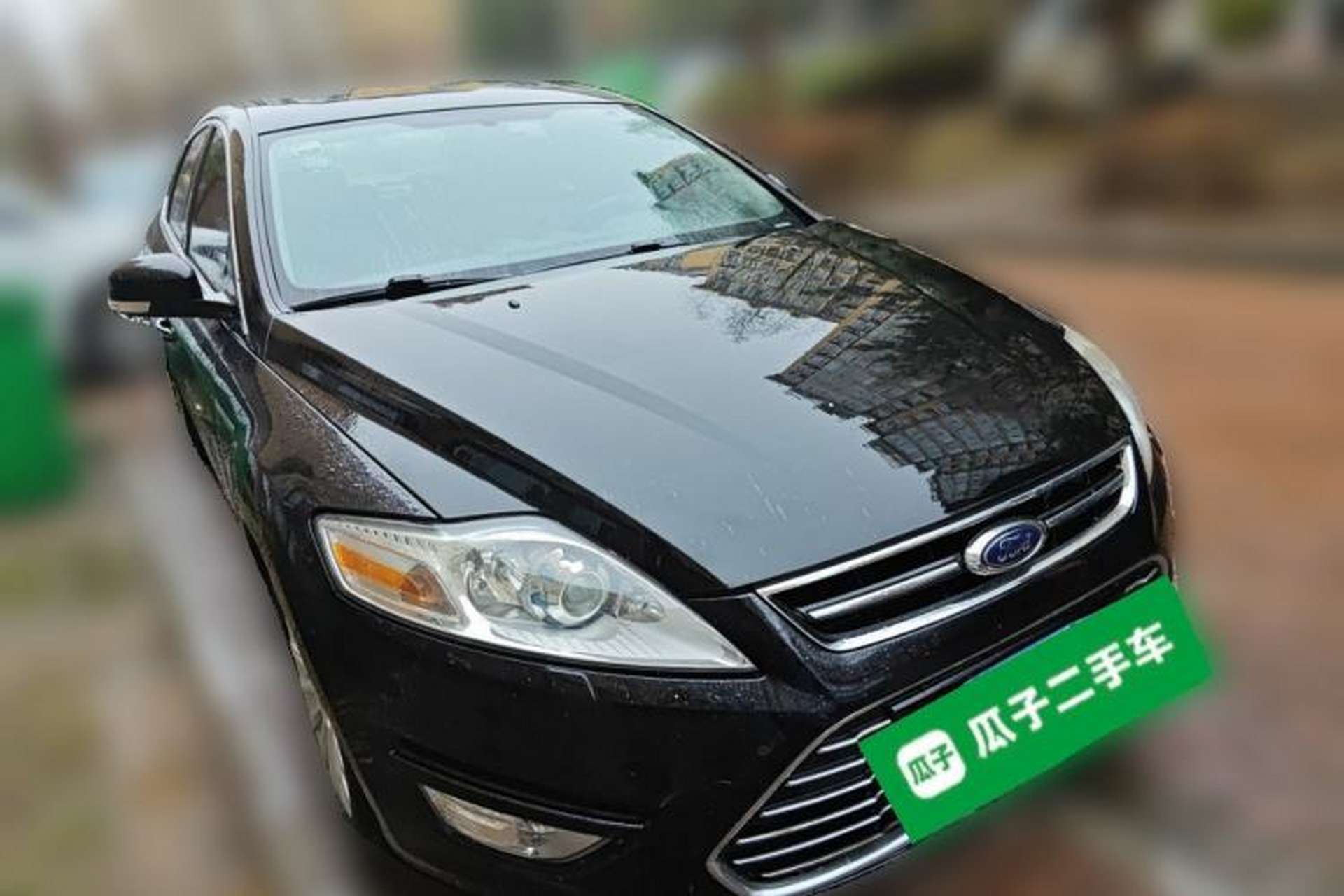 Used Ford Mondeo 2011 2.0L GTDi 200 Luxury Edition Front Right 45 Deg