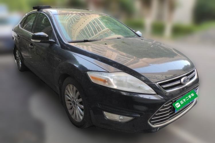 Used Ford Mondeo 2011 2.0L GTDi 200 Fashion Edition Front Right 45 Deg