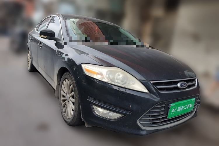 Used Ford Mondeo 2011 2.0L GTDi 200 Luxury Edition Front Right 45 Deg
