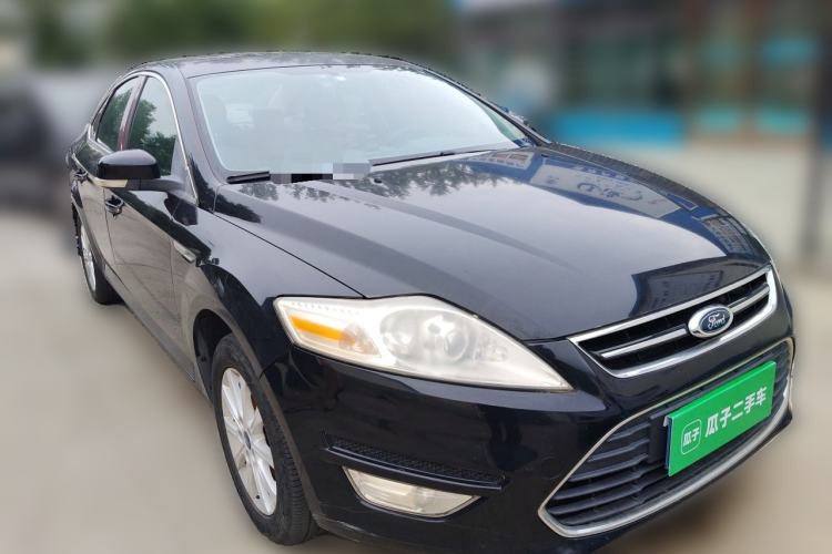 Used Ford Mondeo 2011 2.3L Fashion Edition Front Right 45 Deg