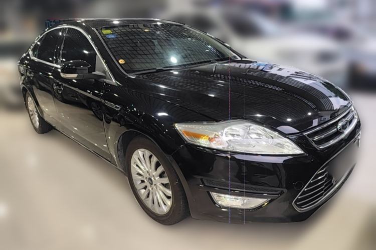 Used Ford Mondeo 2011 2.0L GTDi 200 Fashion Edition Front Right 45 Deg