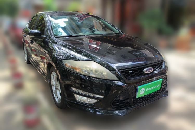 Used Ford Mondeo 2011 2.0L GTDi240 Ultimate Edition Front Right 45 Deg