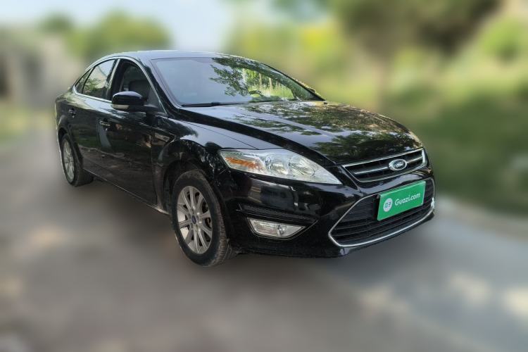 Used Ford Mondeo 2011 2.3L Fashion Edition Front Right 45 Deg