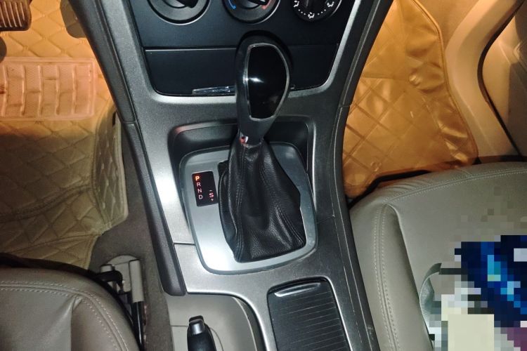 Used Ford Mondeo 2011 2.3L Fashion Edition Gear Lever