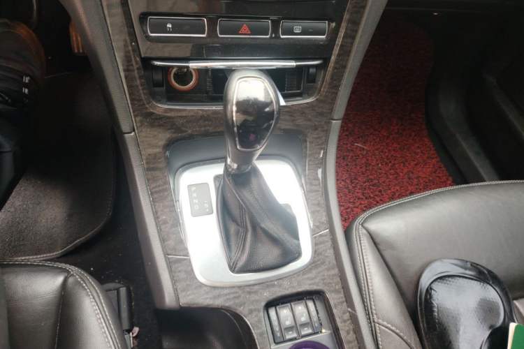 Used Ford Mondeo 2011 2.0L GTDi 200 Luxury Edition Gear Lever